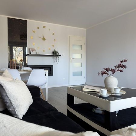 Apartament Nieopodal Centrum Nauki Cogiteon Krakow Luaran gambar
